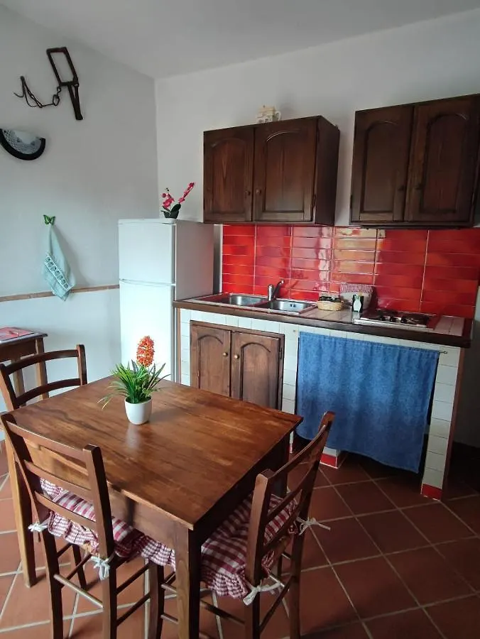 Agriturismo Podere Cherzo Cinigiano 0*,  Italia